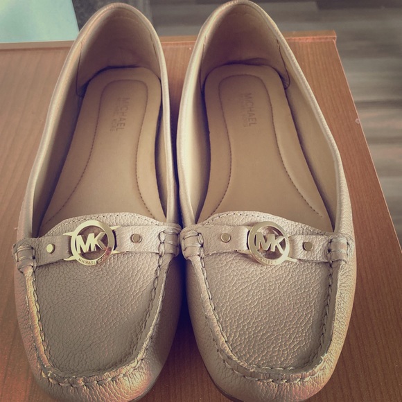 Michael Kors Shoes Authentic - Picture 1 of 3